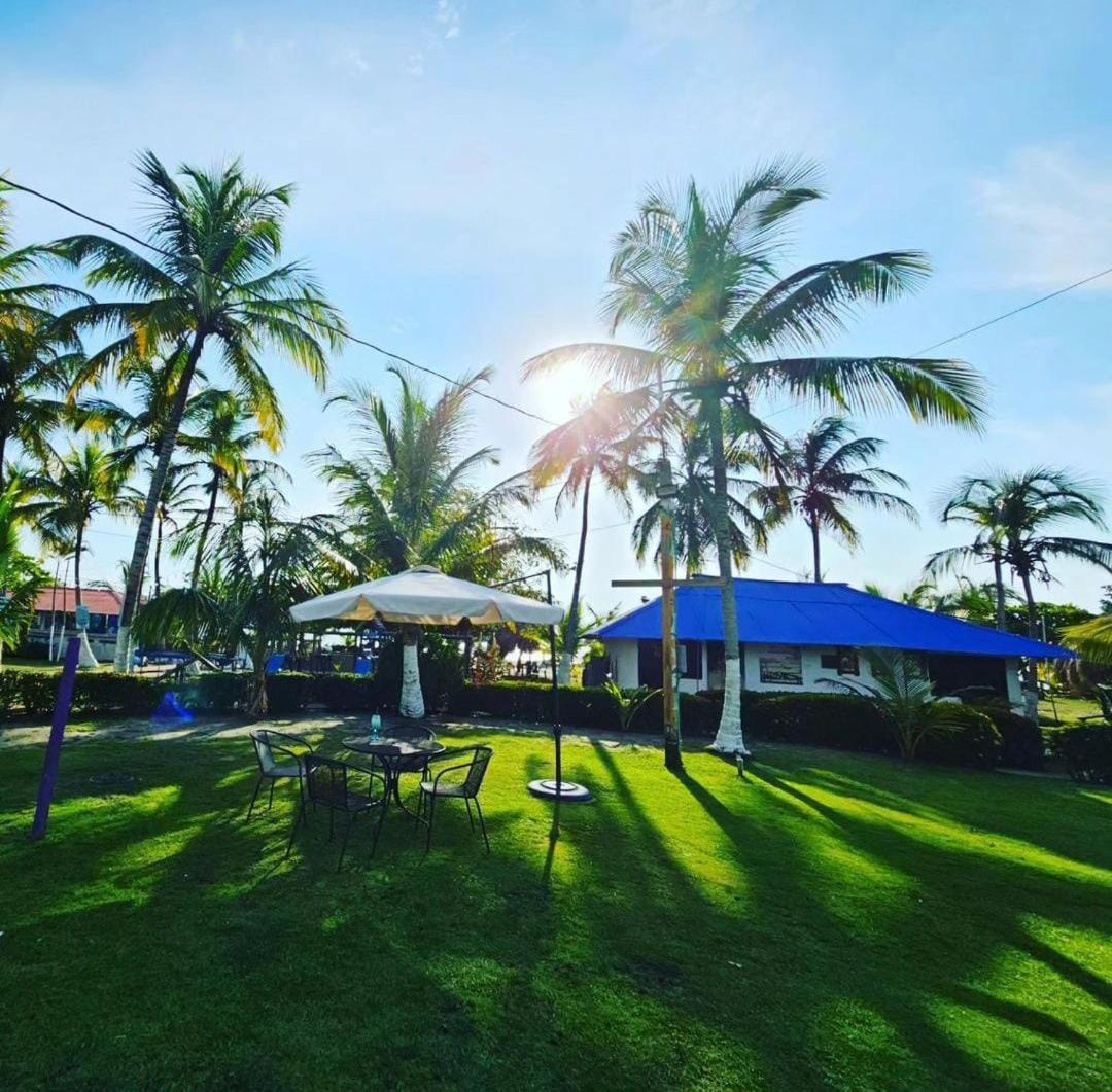 Hotel Casa Blanca Necoclí Екстериор снимка