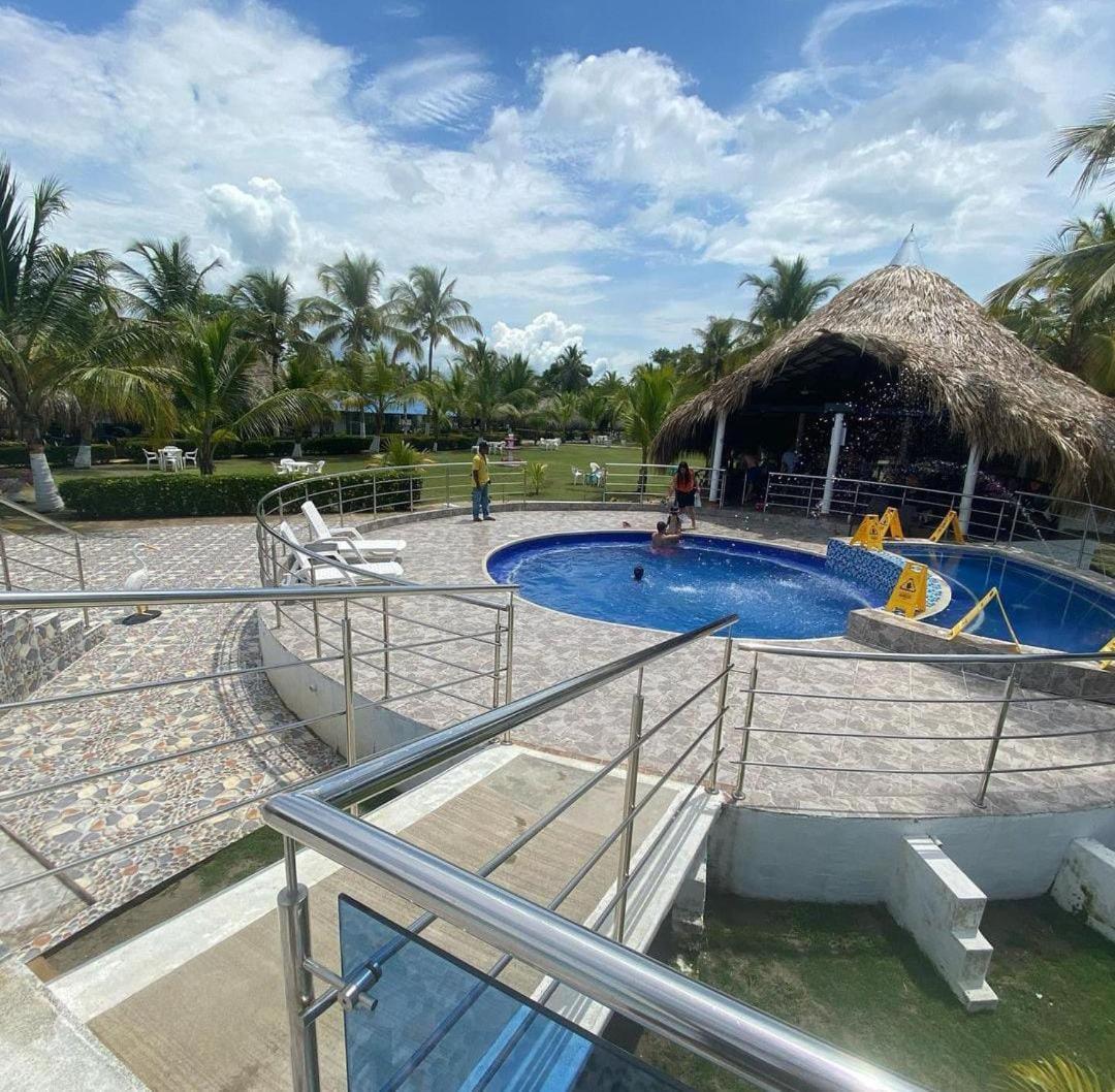 Hotel Casa Blanca Necoclí Екстериор снимка